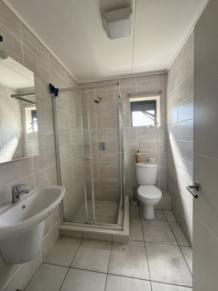2 Bedroom Property for Sale in Admirals Park Western Cape